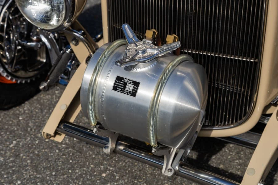 1932 Ford Model 18 & 40 - Image 14 of 31