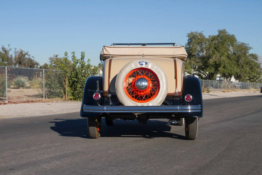 1932 Ford Model 18 & 40 - Image 11 of 11