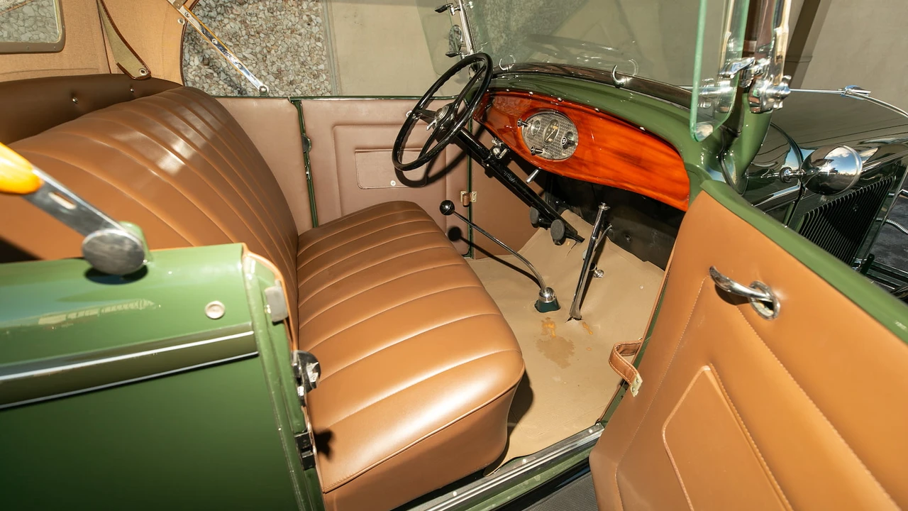 1932 Ford Model 18 & 40 - Image 5 of 19