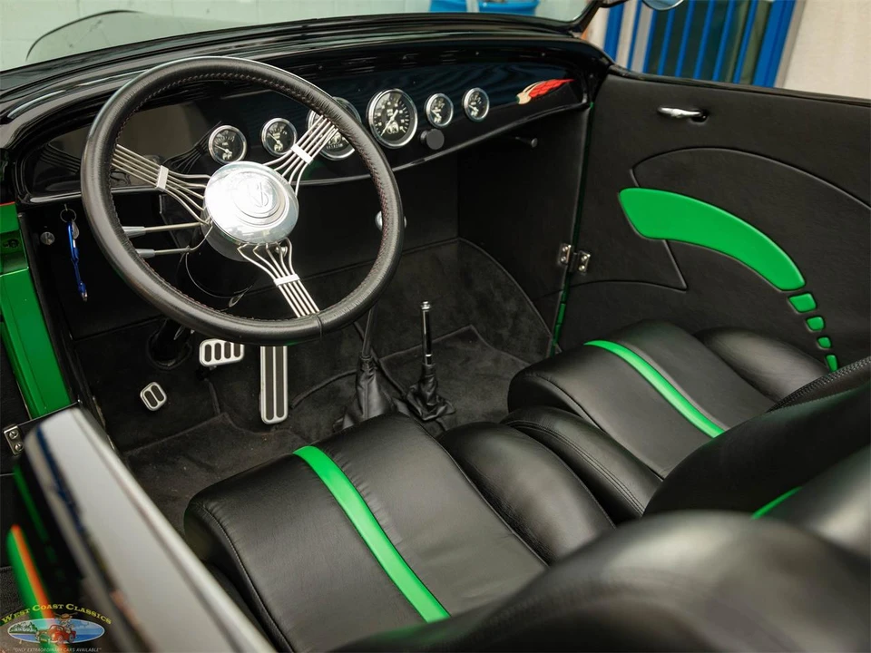 1932 Ford Model 18 & 40 - Image 29 of 31
