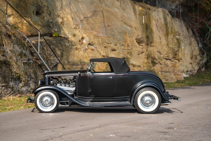 1932 Ford Model 18 & 40 - Image 2 of 31
