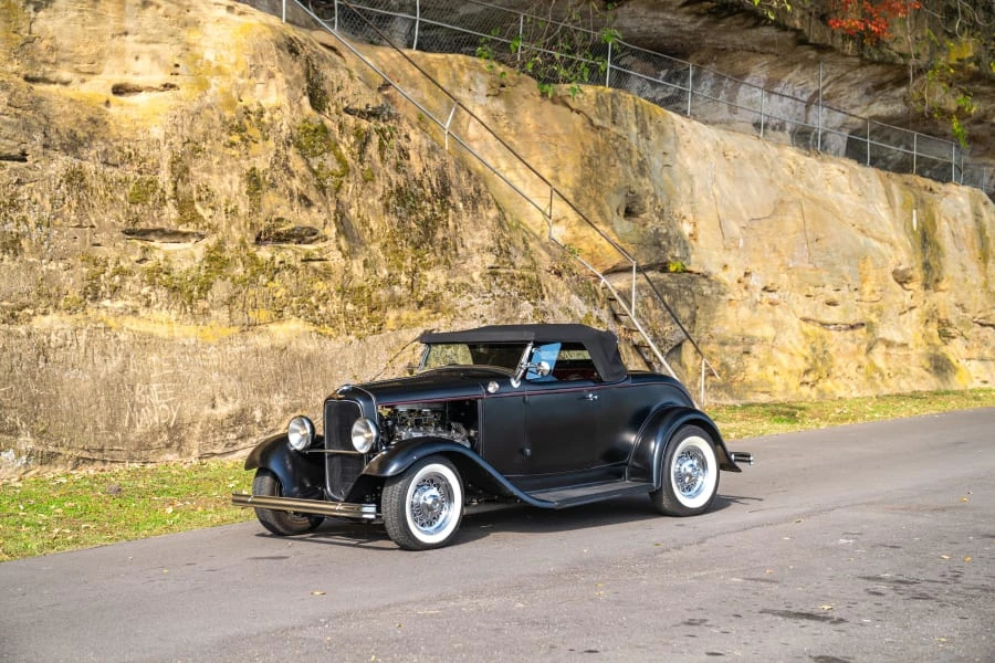 1932 Ford Model 18 & 40 - Image 28 of 31
