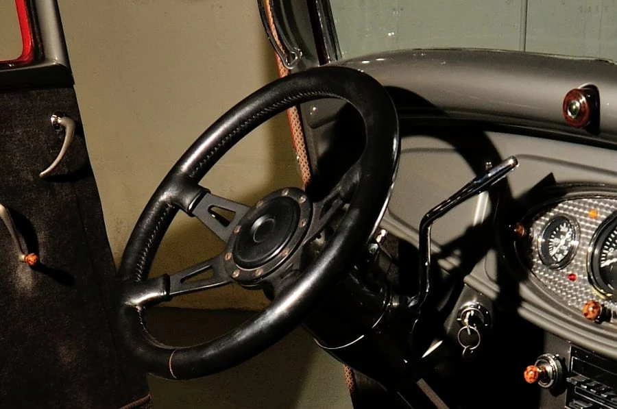 1932 Ford Model 18 & 40 - Image 9 of 13