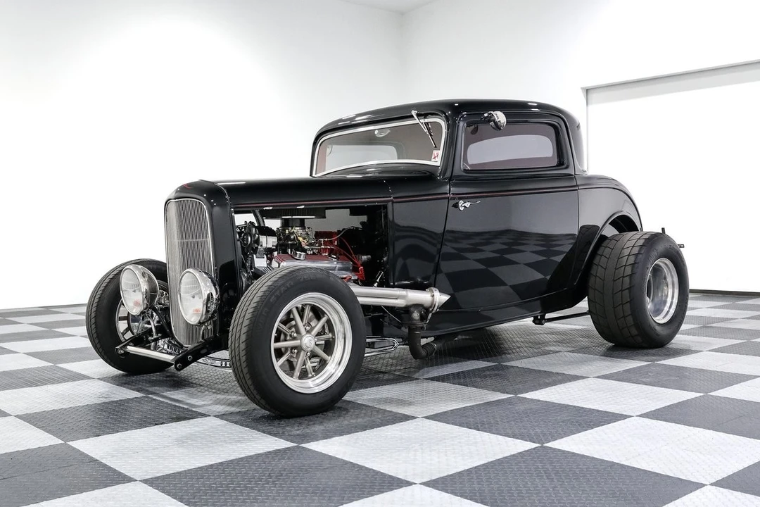 1932 Ford Model 18 & 40 - Image 3 of 21
