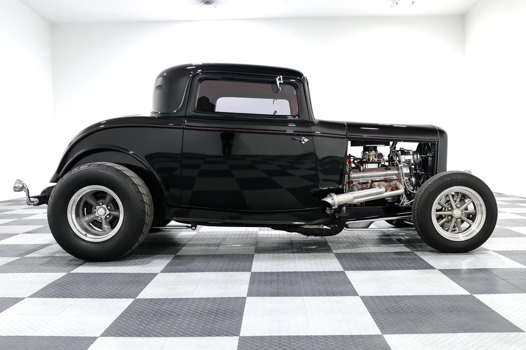 1932 Ford Model 18 & 40 - Image 8 of 21