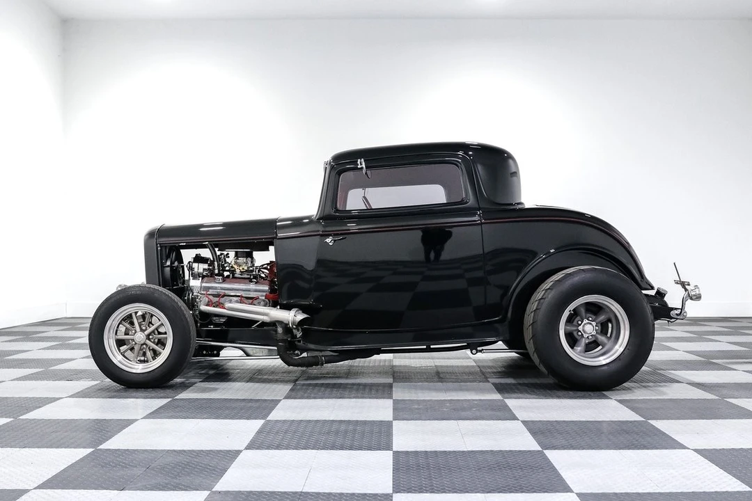 1932 Ford Model 18 & 40 - Image 4 of 21