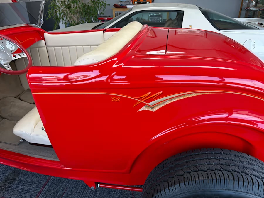 1932 Ford Model 18 & 40 - Image 12 of 23