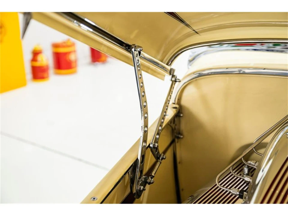 1932 Ford Model 18 & 40 - Image 26 of 31