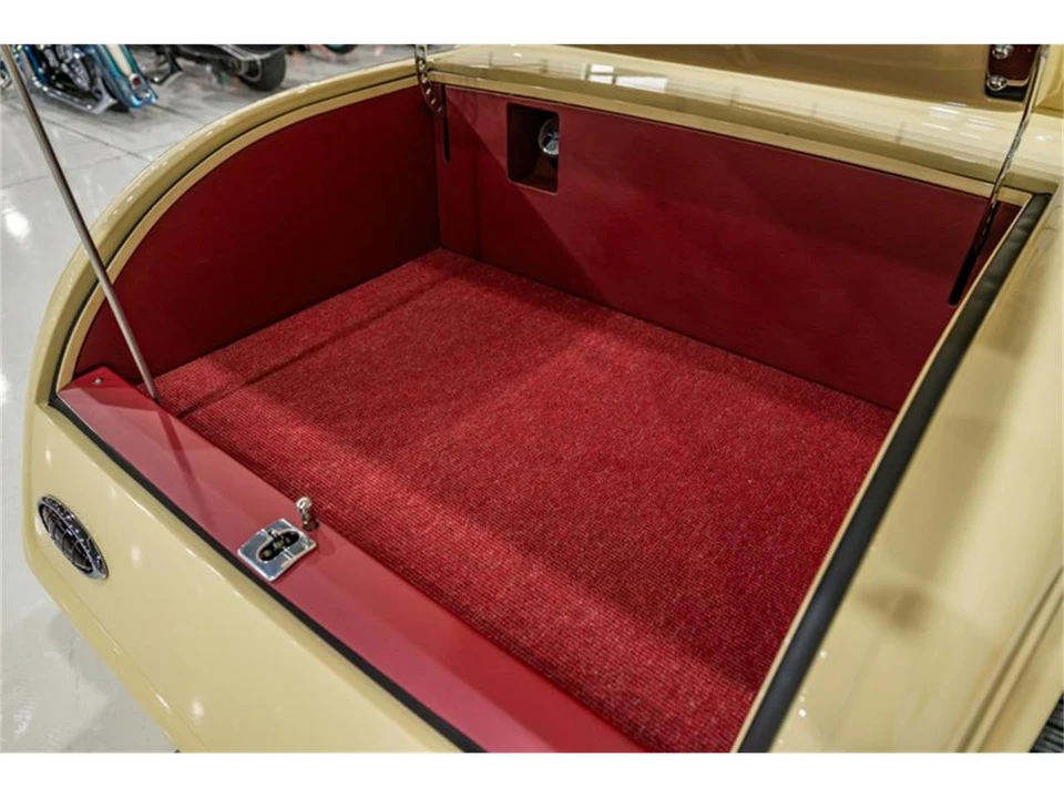 1932 Ford Model 18 & 40 - Image 24 of 31