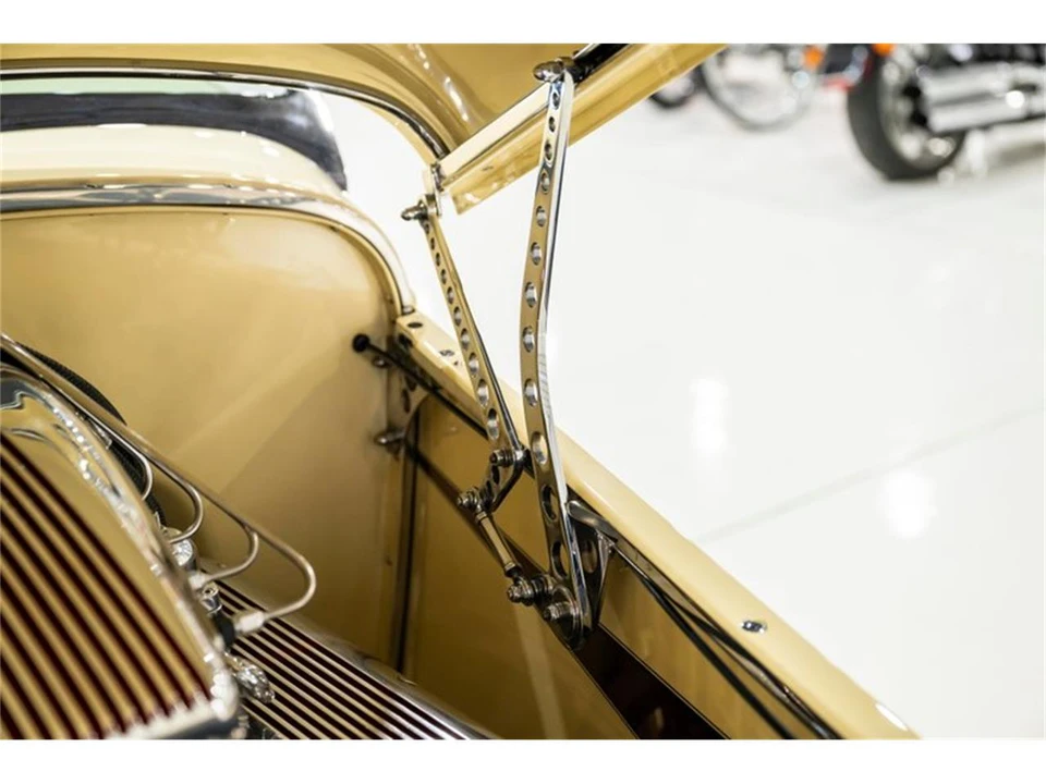 1932 Ford Model 18 & 40 - Image 25 of 31