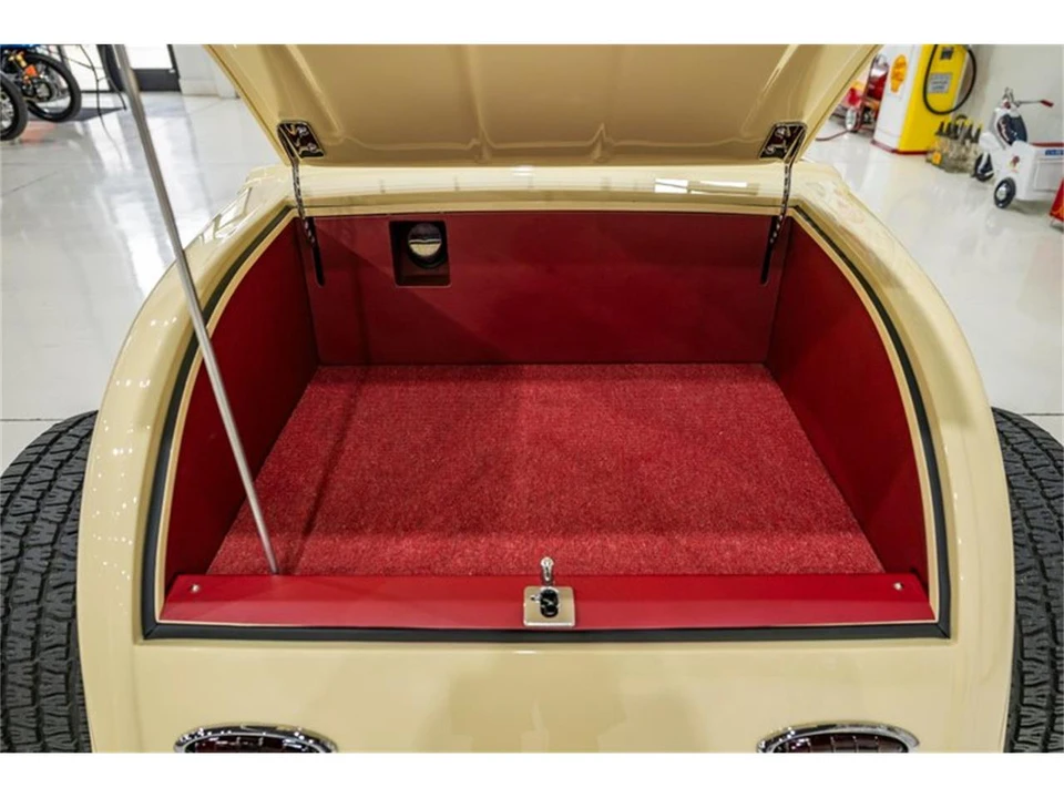 1932 Ford Model 18 & 40 - Image 29 of 31