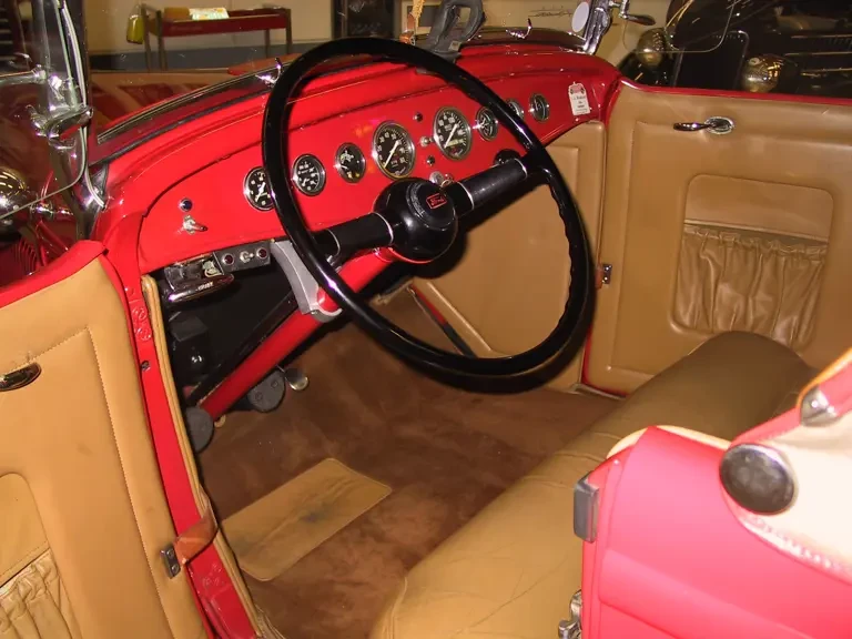 1932 Ford Model 18 & 40 - Image 9 of 11