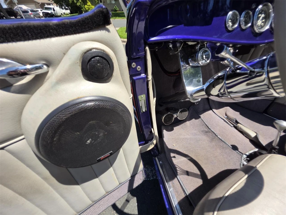 1932 Ford Model 18 & 40 - Image 30 of 31