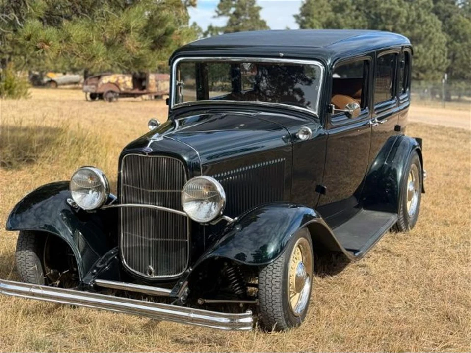 1932 Ford Model 18 & 40 - Image 4 of 23