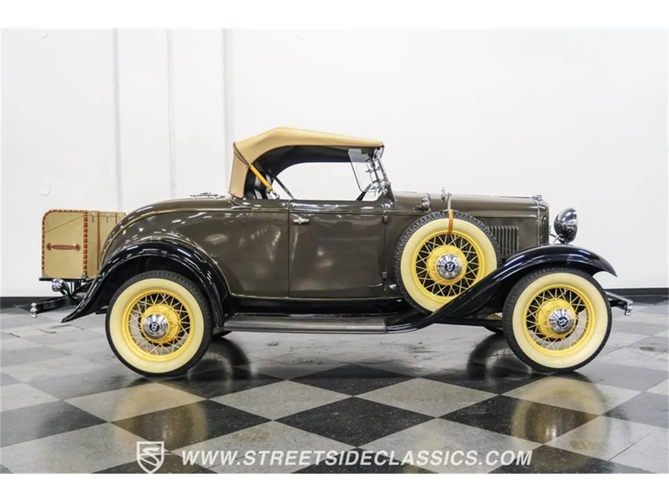1932 Ford Model 18 & 40 - Image 14 of 31