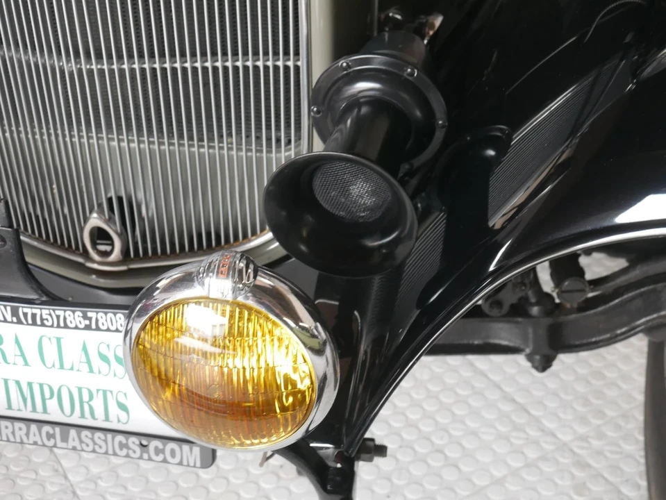 1932 Ford Model 18 & 40 - Image 5 of 12