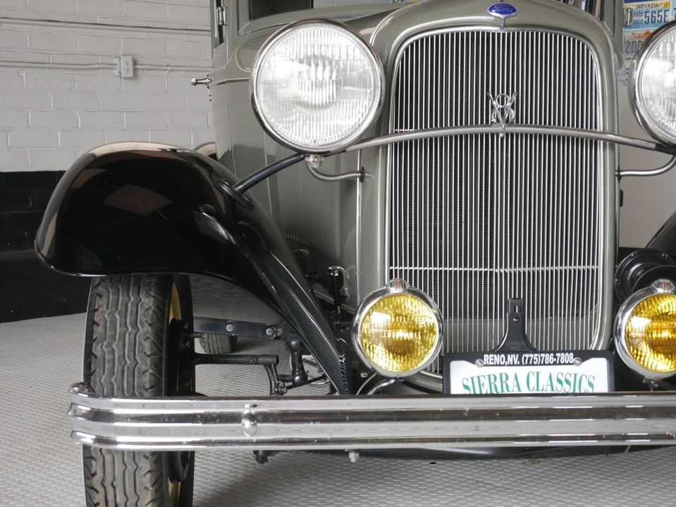 1932 Ford Model 18 & 40 - Image 6 of 12