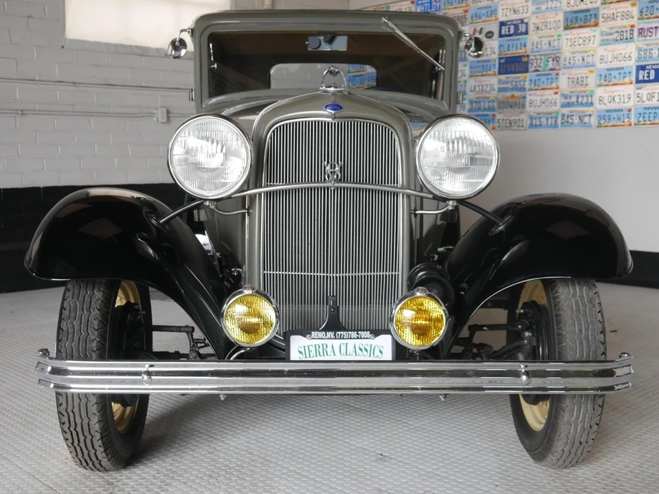 1932 Ford Model 18 & 40 - Image 4 of 12