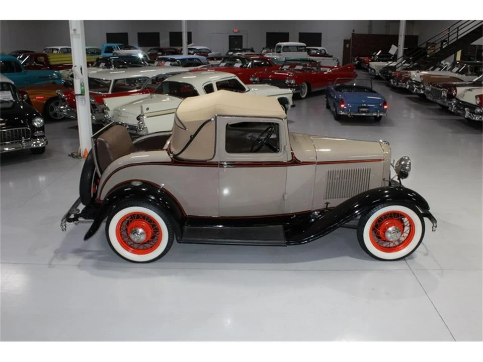1932 Ford Model 18 & 40 - Image 6 of 31