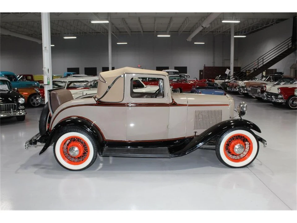 1932 Ford Model 18 & 40 - Image 14 of 31