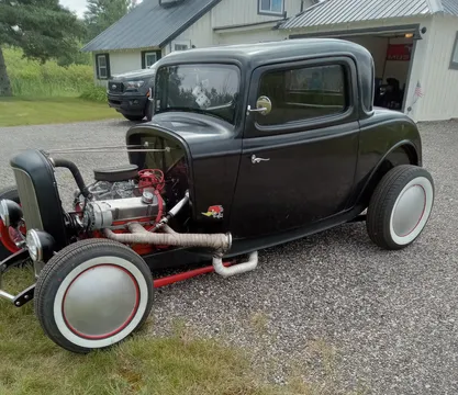 1932 Ford Model 18 3 Window