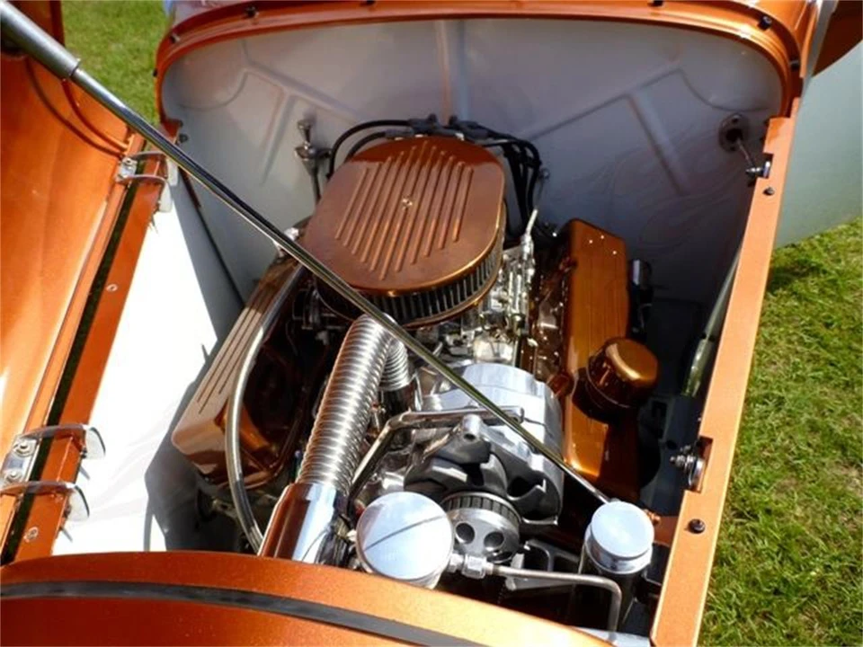 1932 Ford Model 18 & 40 - Image 10 of 12