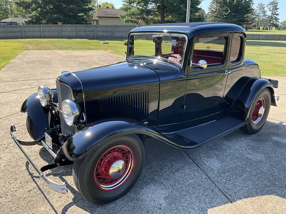 1932 Ford Model 18 & 40 - Image 2 of 31