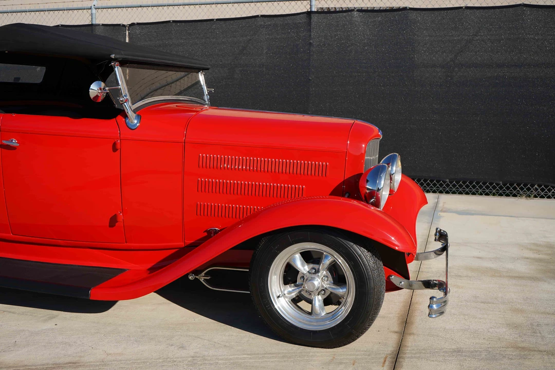 1932 Ford Model 18 & 40 - Image 9 of 31