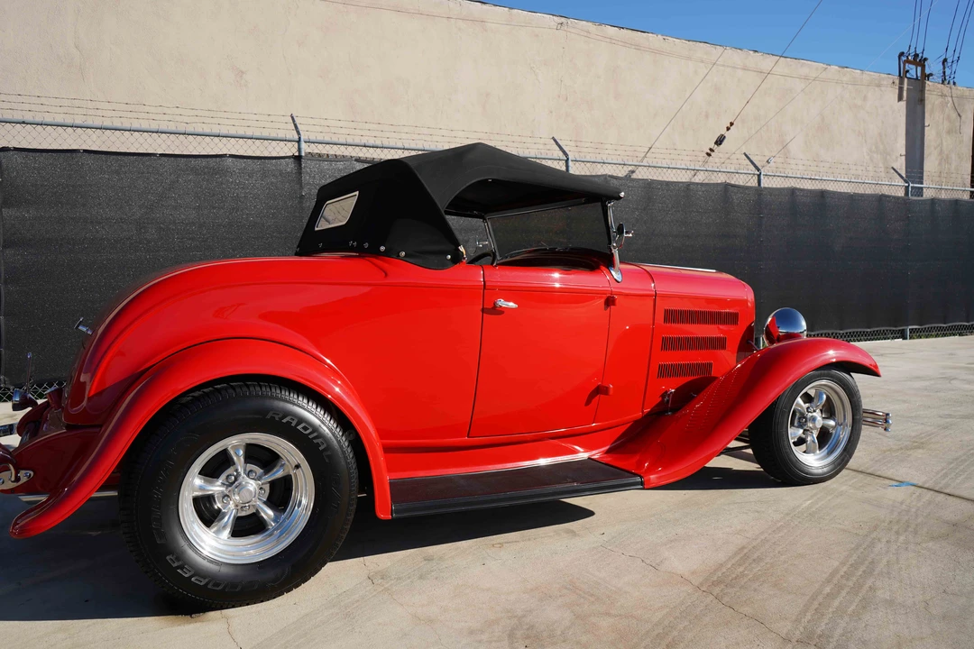 1932 Ford Model 18 & 40 - Image 10 of 31