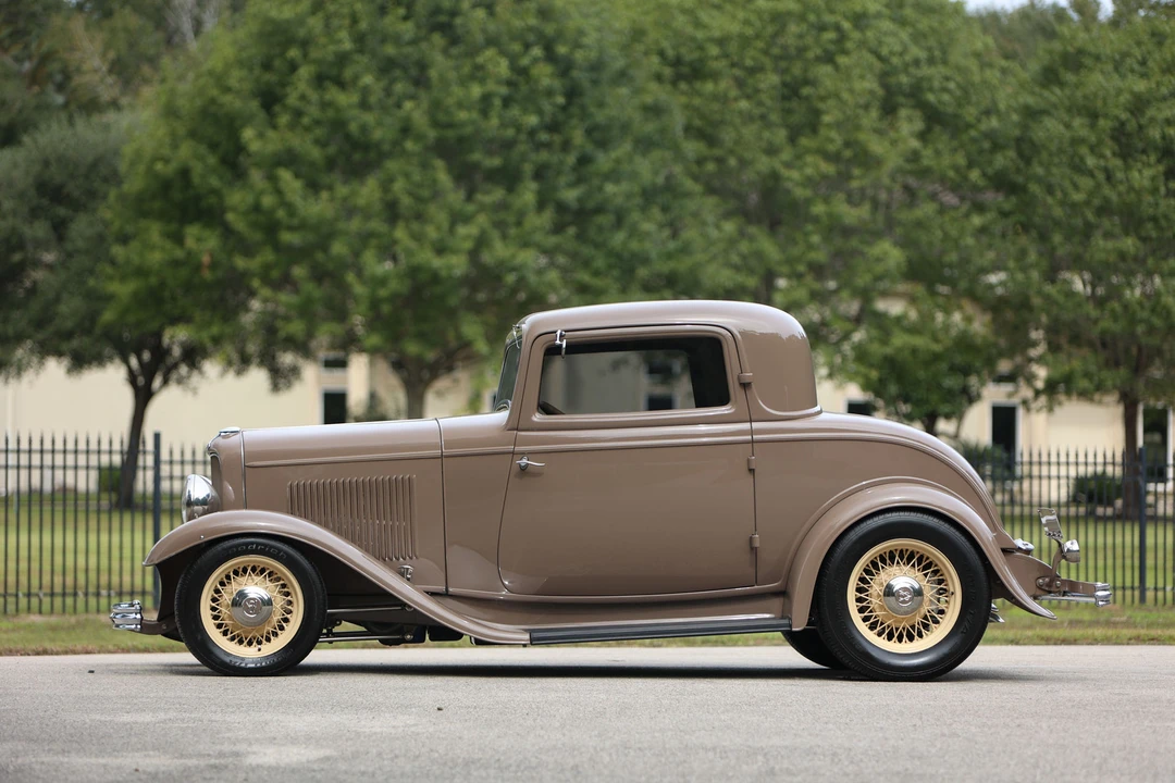 1932 Ford Model 18 & 40 - Image 6 of 31