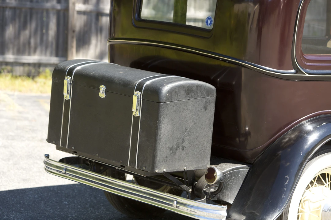 1932 Ford Model 18 & 40 - Image 2 of 13