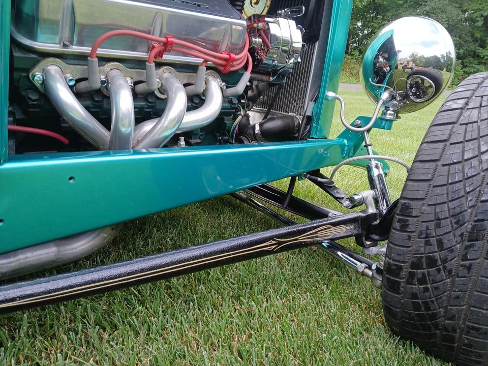 1932 Ford Model 18 & 40 - Image 28 of 31