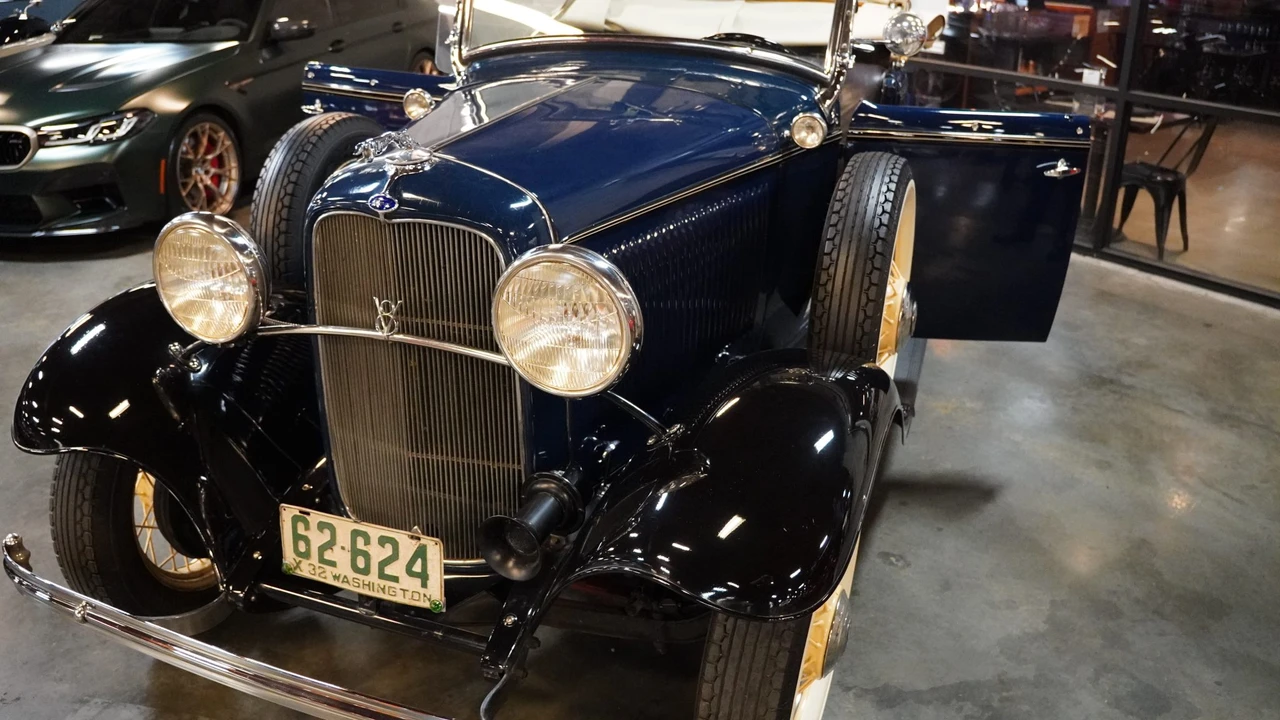1932 Ford Model 18 & 40 - Image 26 of 31