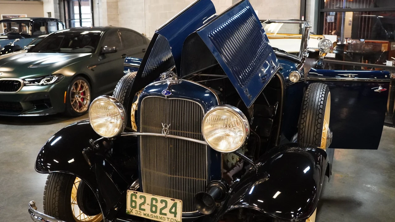 1932 Ford Model 18 & 40 - Image 29 of 31