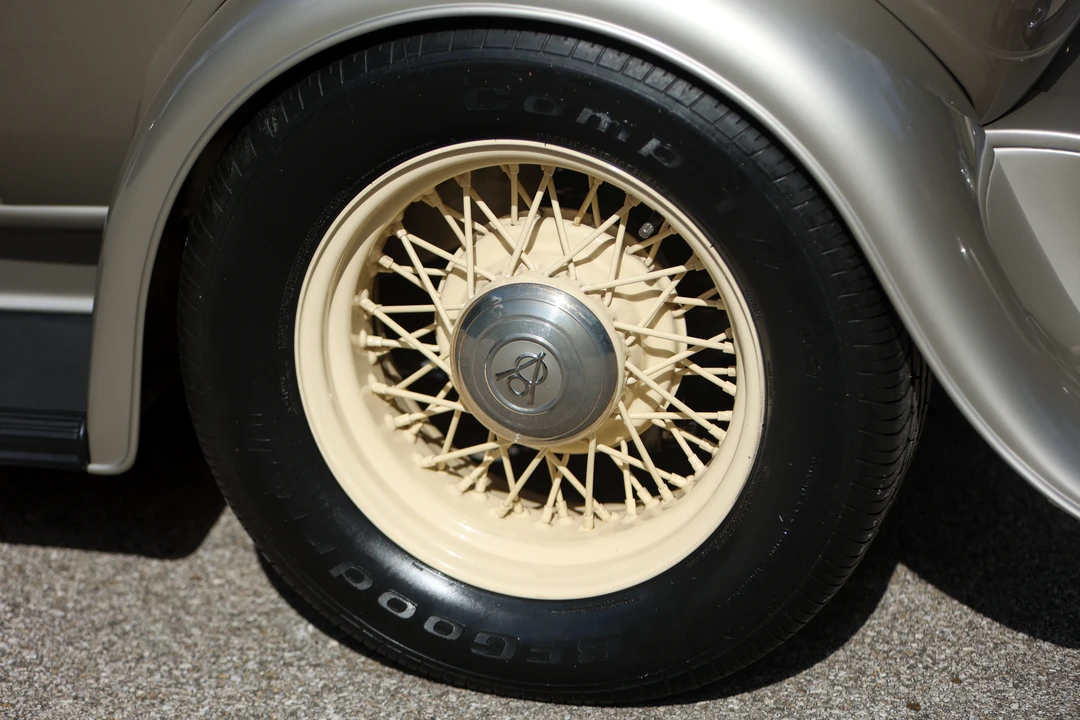 1932 Ford Model 18 & 40 - Image 18 of 31