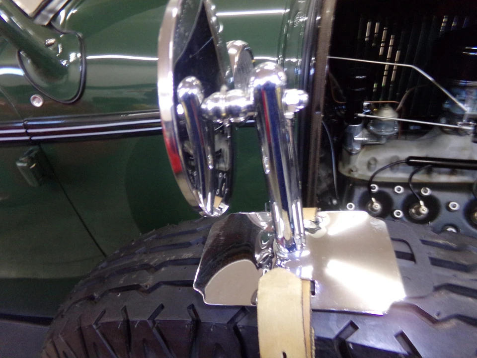1932 Ford Model 18 & 40 - Image 24 of 31