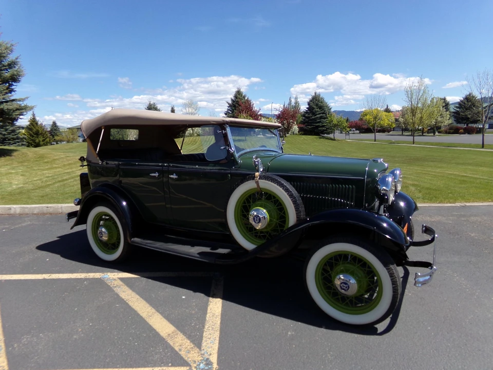 1932 Ford Model 18 & 40 - Image 8 of 31