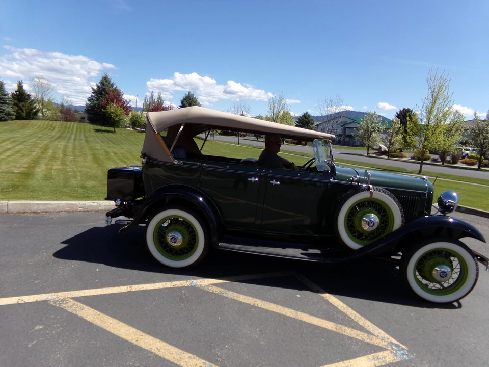 1932 Ford Model 18 & 40 - Image 9 of 31