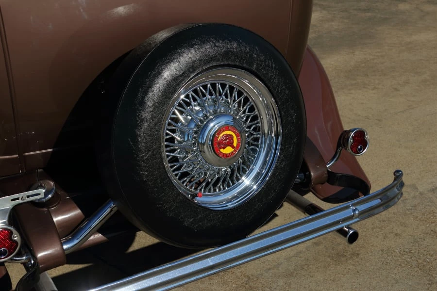 1932 Ford Model 18 & 40 - Image 18 of 31