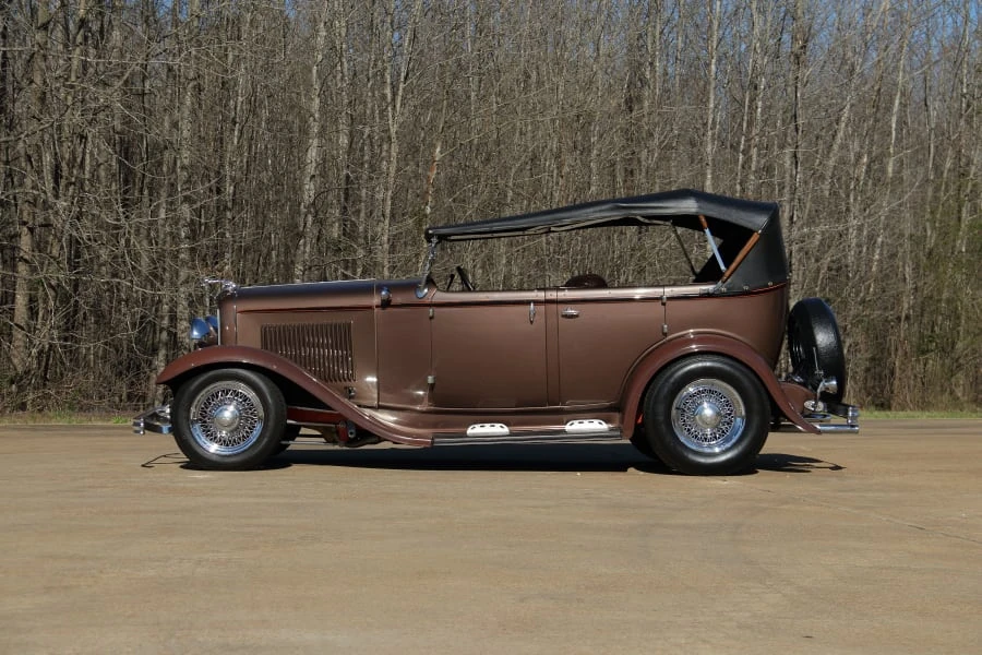 1932 Ford Model 18 & 40 - Image 2 of 31