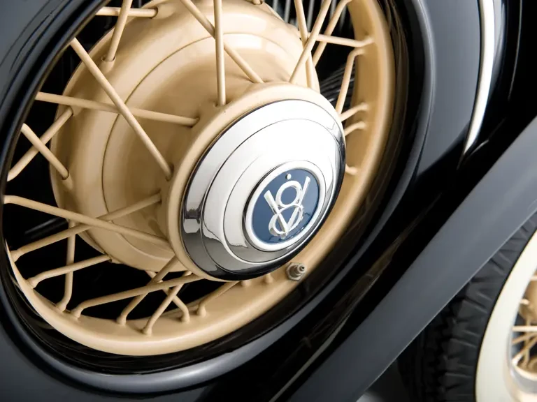 1932 Ford Model 18 & 40 - Image 10 of 14