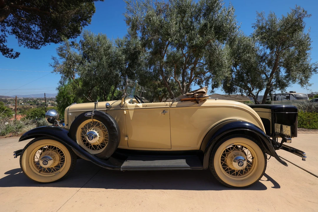 1932 Ford Model 18 & 40 - Image 3 of 31