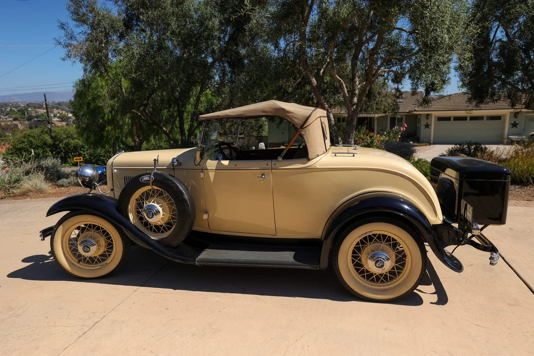 1932 Ford Model 18 & 40 - Image 16 of 31