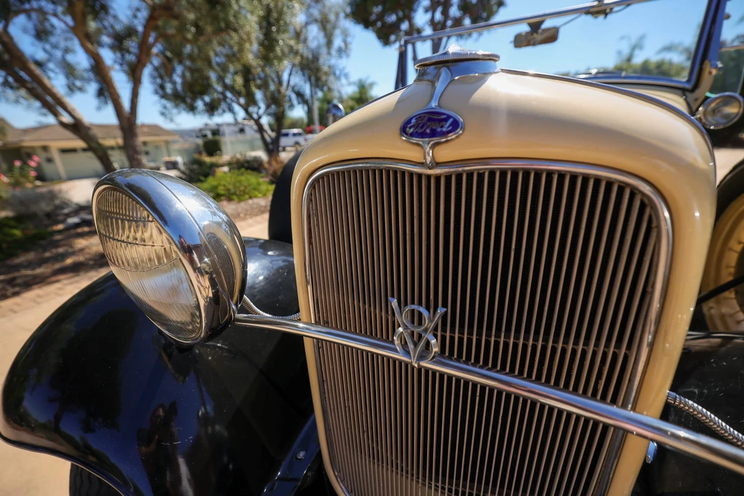 1932 Ford Model 18 & 40 - Image 29 of 31