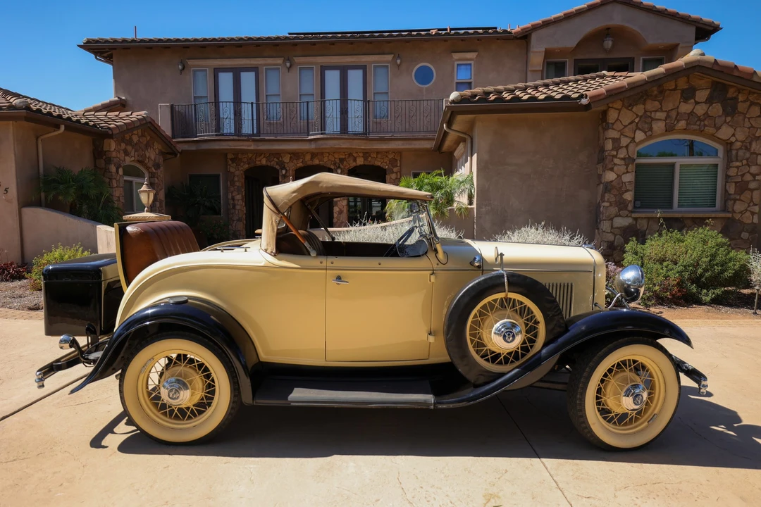 1932 Ford Model 18 & 40 - Image 23 of 31