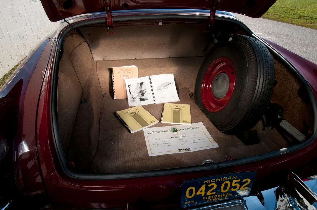 1932 Ford Model 18 & 40 - Image 3 of 20