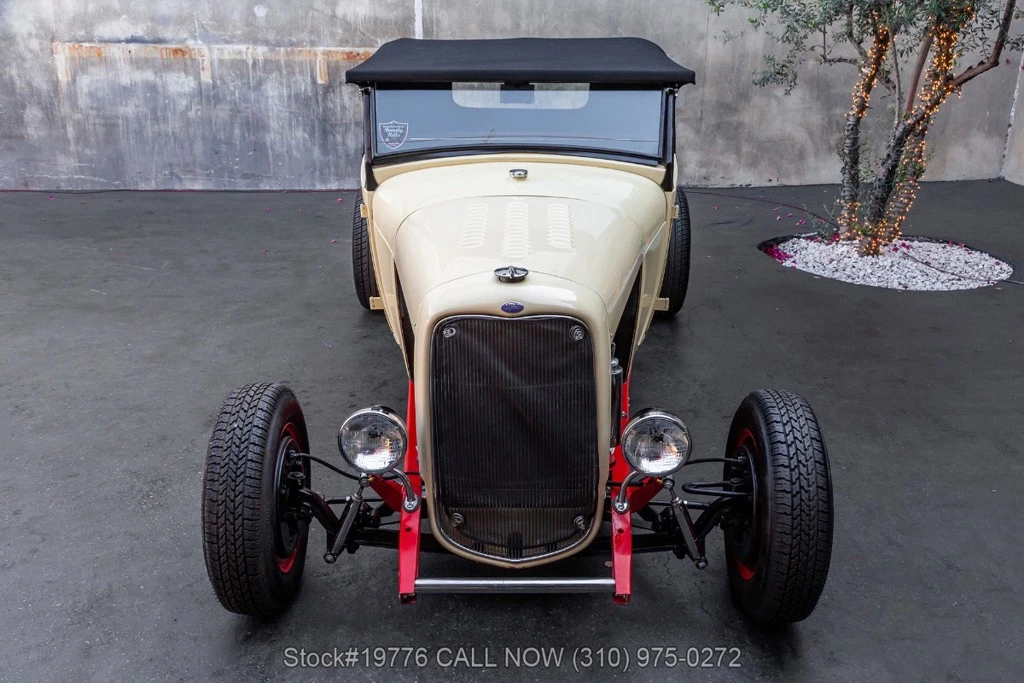 1932 Ford Model 18 & 40 - Image 9 of 24