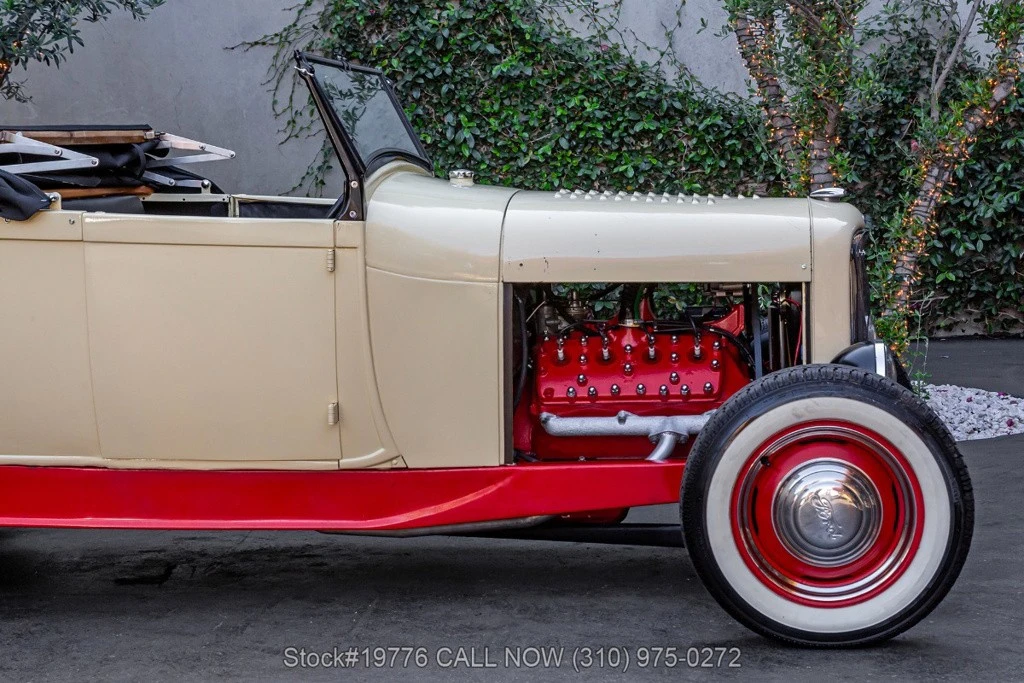 1932 Ford Model 18 & 40 - Image 17 of 24