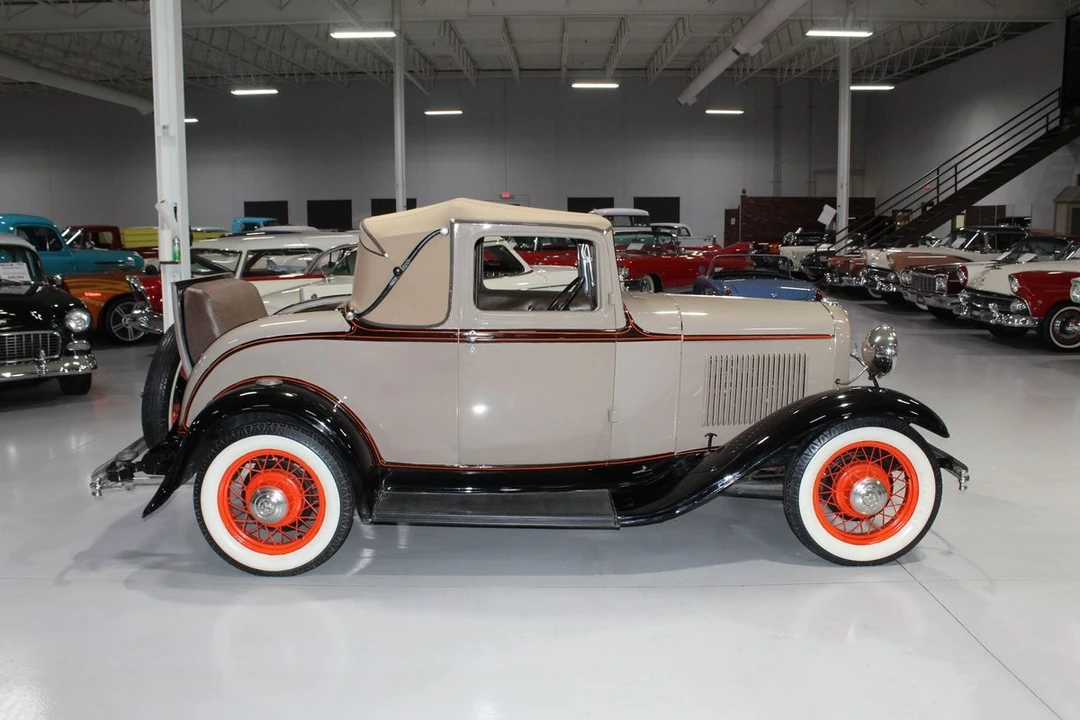 1932 Ford Model 18 & 40 - Image 16 of 31