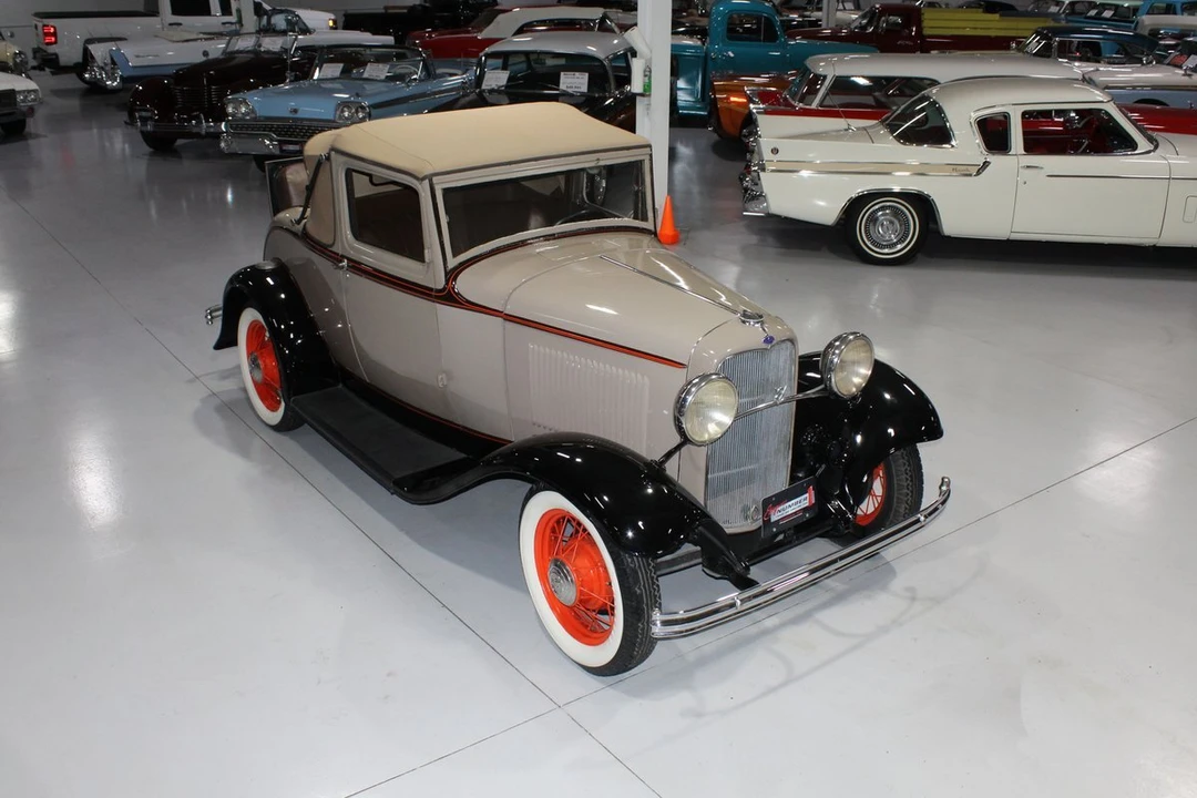 1932 Ford Model 18 & 40 - Image 7 of 12